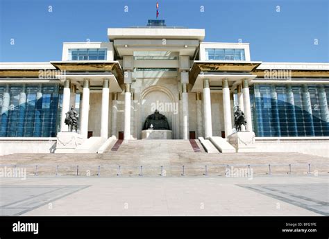 Ulan Bator / Ulaanbaatar, Mongolia: in front of the Parliament building ...