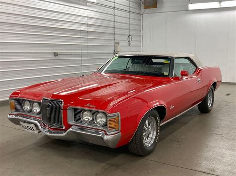 1971 Mercury Cougar Basil Classics