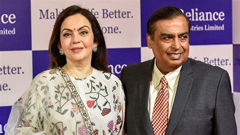 Mukesh Ambani Is The 7th Richest Person In The World Leaves Behind Warren Buffett Punekar News