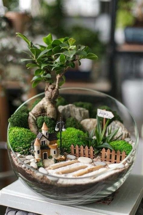 15 Best DIY Mini Terrarium Garden Projects And Ideas Succulent Garden