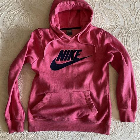 Nike / Pink Hoodie / Kids XL - Depop