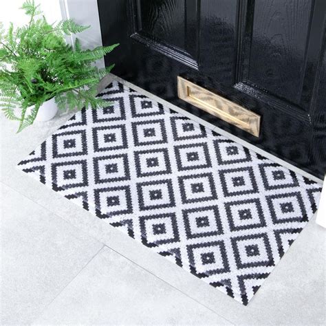 Black Diamond Doormat 70 X 40cm Artsy Mats