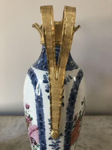 Paire de vase dépoque Qianlong XVIIIe siècle N 108320