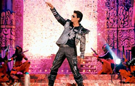 SRK's 'Happy New Year' sweeps the Colors Stardust Awards with 13 wins ...