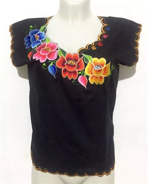 Blusa Yucateca Tipica Huipil Con Bordados Al Frente Blusas Yucatecas