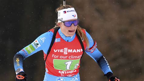 Biathlon La France Troisi Me Du Relais Mixte D Otep Derri Re La