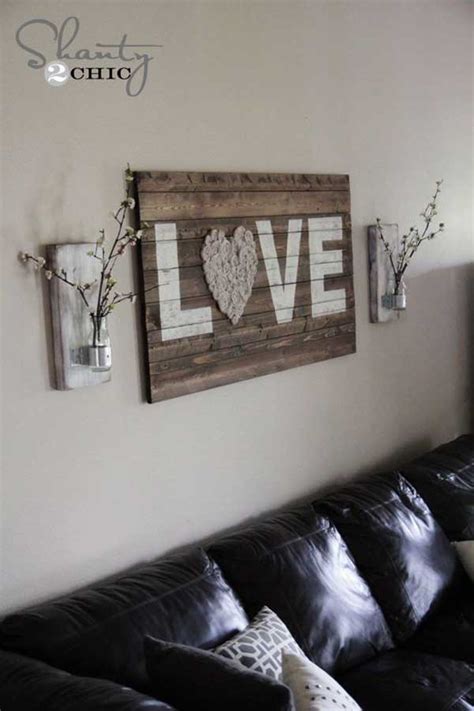 20 Recycled Pallet Wall Art Ideas For Enhancing Your Interior