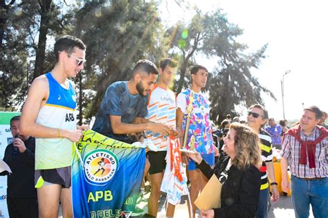 La intendente Fuentes entregó premios del Campeonato de Atletismo y dio