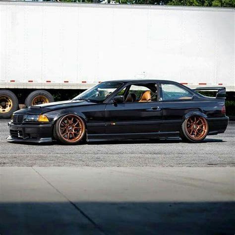 Bmw E36 3 Series Black Slammed Stance Bmw Bmw E36 Bmw E30