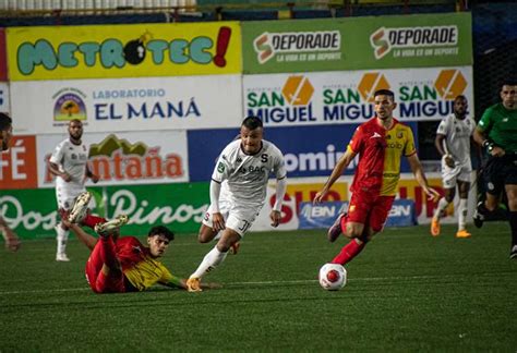 As Salen Herediano Y Saprissa Para Buscar El Trofeo Del Apertura