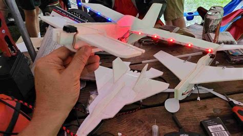 foam rc planes  beginners    fly