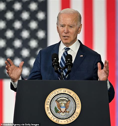 Biden Administration Resumes Secret Charter Flights Of Migrants From