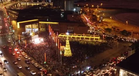 El 18 de diciembre se encenderá el árbol de navidad en la explanada de