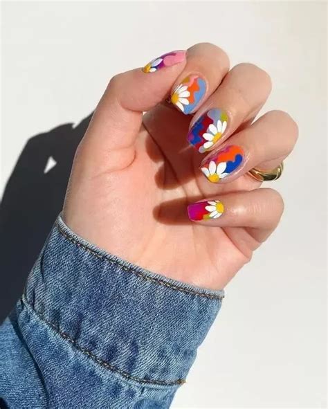 60 March Nails Perfect For Your Next 2023 Spring Manicure Manicura