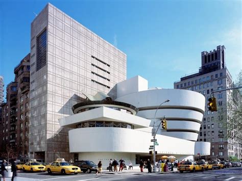 Modern Architecture - The Guggenheim museum in New York | Founterior