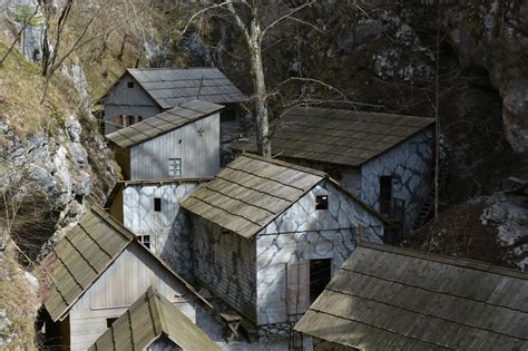 Fotografija Partizanska Bolnica Franja I Feel Slovenia