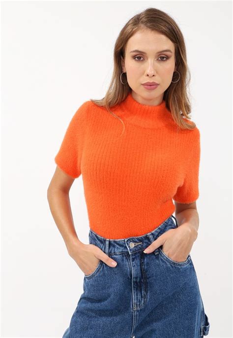 Blusa Tricô Pelinho Gola Alta Laranja