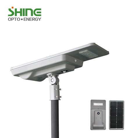 Hyper Tough Integrated Solar Street Light With Inbuilt Lithium Battery