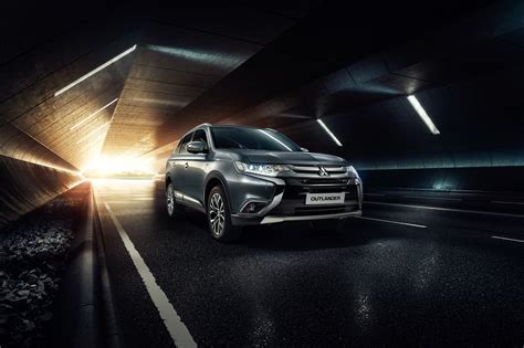 Mitsubishi Outlander 4k Ultra Hd Wallpaper Background Image 4096x2734