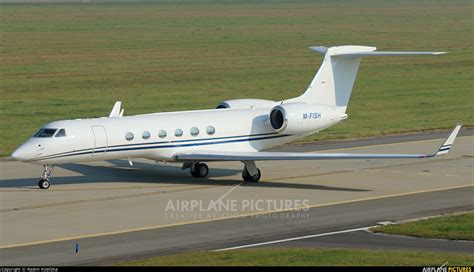 M FISH Private Gulfstream Aerospace G V G V SP G500 G550 At