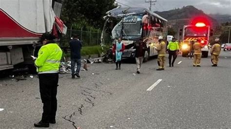 Preocupación En Cuenca Por Aumento De Accidentes Trágico Suceso En Carretera Cuenca Un Lugar