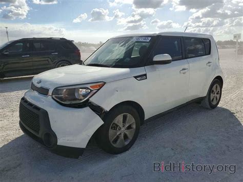 Report KNDJN2A28F7157115 KIA SOUL 2015 WHITE GAS - price and damage history