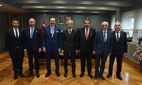 Ulaştırma ve Altyapı Bakanı Abdulkadir Uraloğluna ziyaret