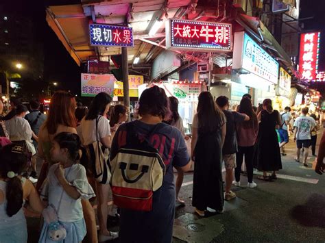 Shilin Night Market - The Largest and Best in Taiwan - Taipei Travel Geek