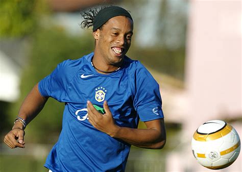 Se retira Ronaldinho la alegría del fútbol Noticentro 1 CM