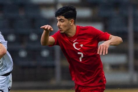 Barcelona Eyeing Up Move For Another Turkish Winger As They Move On