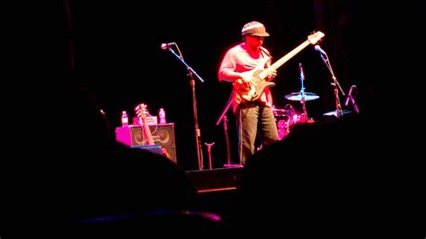 Victor Wooten Bass Solo At Berklee Performance Center Youtube