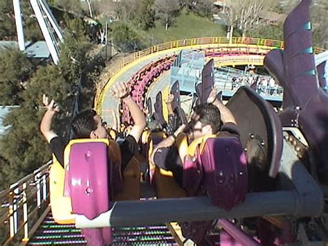 six flags magic mountain rides