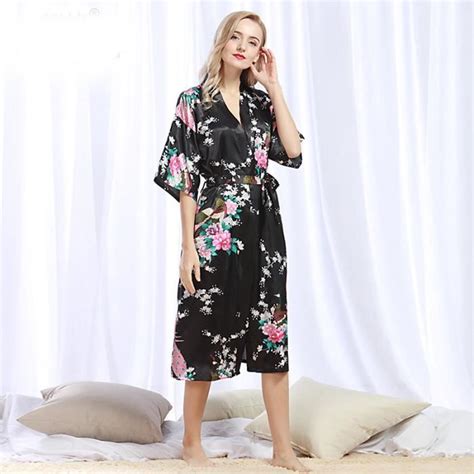 Pyjama En Soie Femme T D T Robes Femme Pyjama Eacock Peignoir