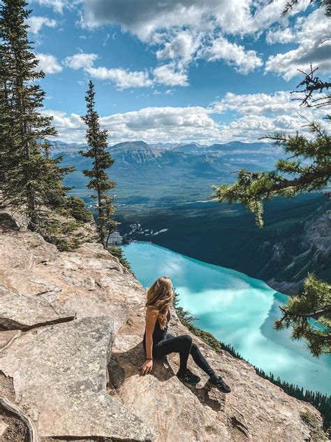 Lake Louise Hiking Guide Lake Agnes Tea House And Big Beehive Hike