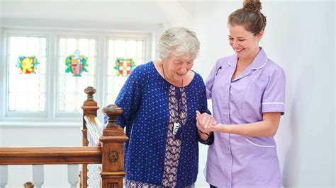 Finding A Homecare Worker Dos And Donts Checklist Sixty And Me