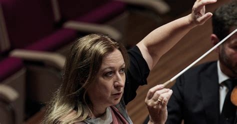 Simone Young Conducts Tchaikovskys… Sydney Symphony Orchestra