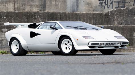 Lamborghini Countach Lp S Wallpapers And Hd Images Car Pixel