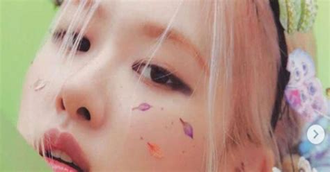 Rosé Do Blackpink Lança O Novo Lipe De Gone