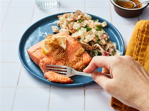 Pan Fried Salmon And Slaw With Pickled Mustard Seeds Wild Alaskan Company