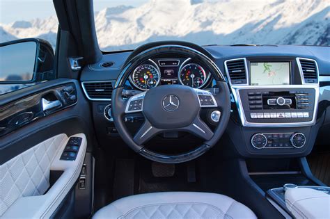 Mercedes GL500 review - Motoring Middle East: Car news, Reviews and ...