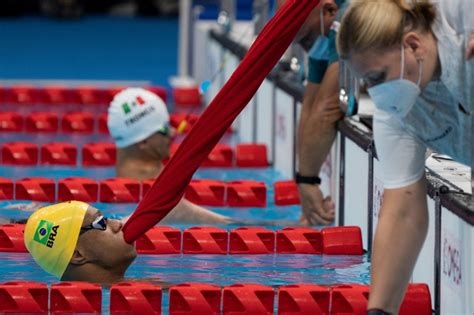 Gabriel Ara Jo Leva Prata E Conquista Primeira Medalha Do Brasil Na