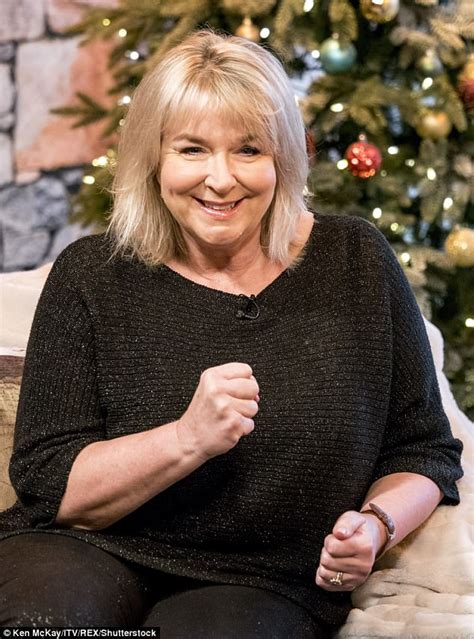 Fans Praise Fern Britton As She Returns To This Morning Daily Mail Online