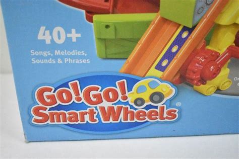 Vtech Go Go Smart Wheels Race Play Adventure Park New