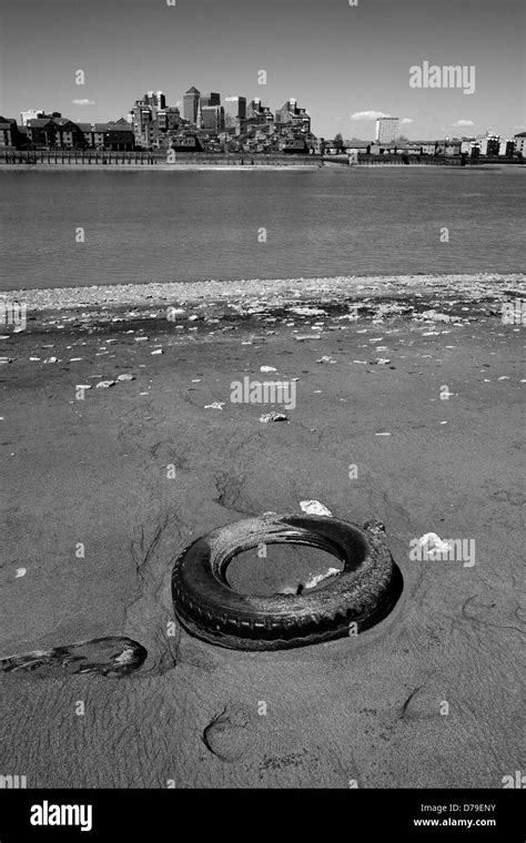 The River Thames Stock Photo - Alamy