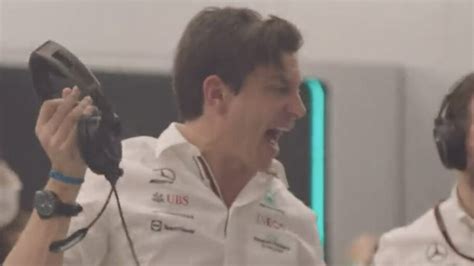 F1 Y ahora qué auriculares romperá Toto Wolff