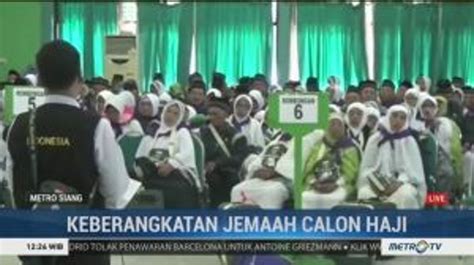 1 335 Calhaj Masuk Asrama Haji Sukolilo Surabaya Video Dailymotion