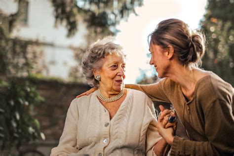 Téléassistance pour seniors sécurité et autonomie à domicile