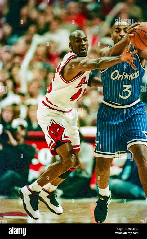 Basketball Nba Michael Jordan Chicago Bulls In Stock Photo Alamy