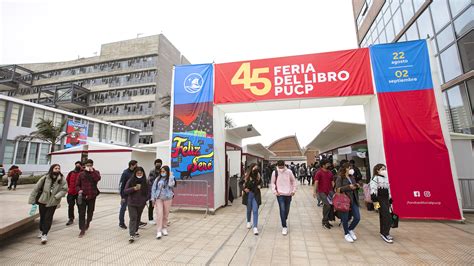 Volvió la Feria del Libro PUCP PuntoEdu PUCP