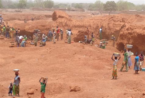 Exploitation minière artisanale et semi mécanisée de l or au Burkina